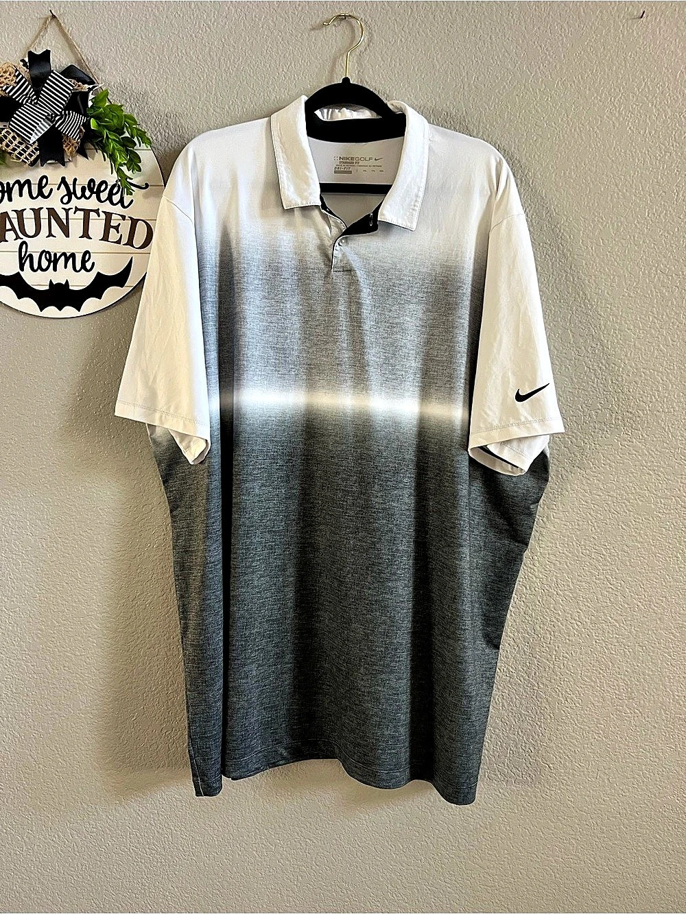 Nike Golf Standard Fit Dri-FIT polo Color Block Polo White & Gray 2XL
